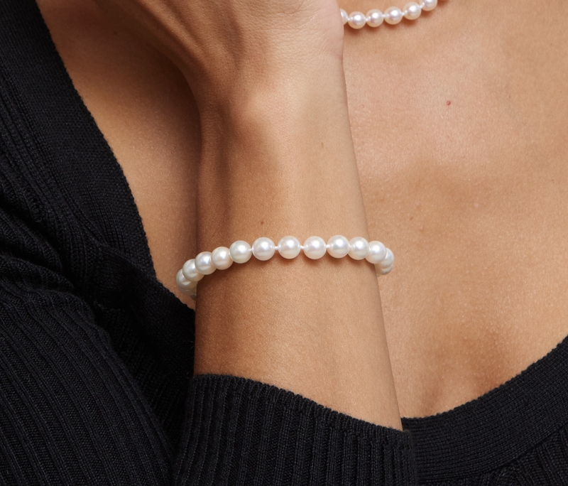 Ti Sento 10mm Simulated White Pearl Bracelet  Jewellery from Francis   Gaye Jewellers UK